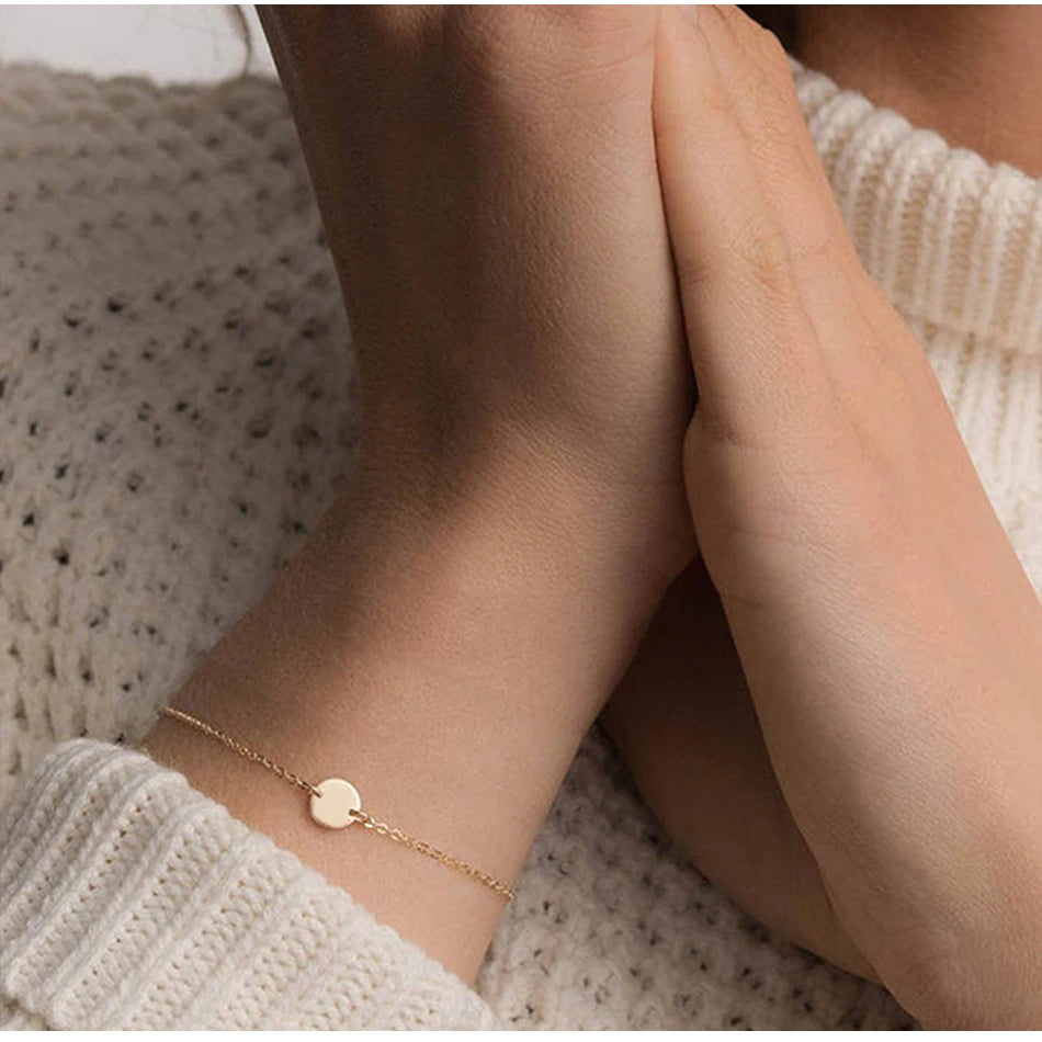 Initial Armband Zierlich mit Gravur